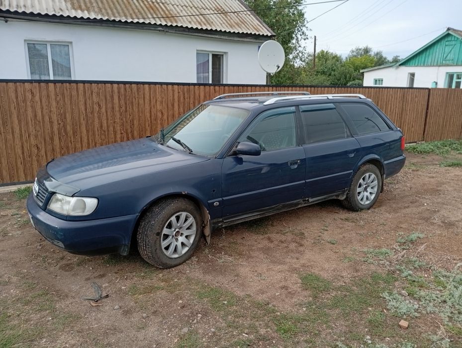 Ауди 100 с4 универсал.