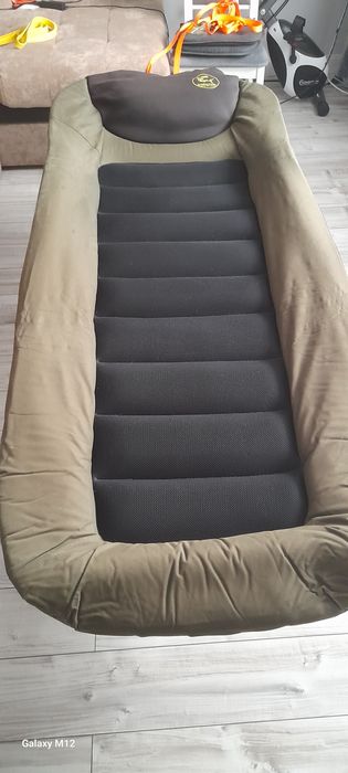 Vând pat pliabil pentru pescuit