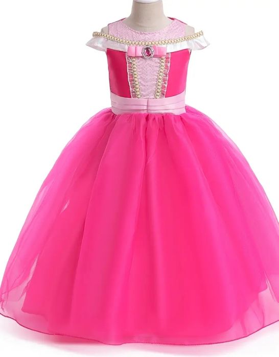 Платье принцессы для девочки на 6- 7лет