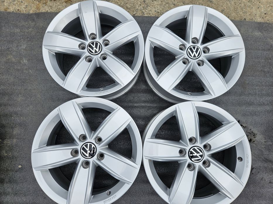 Vând jante r16 Vw Passat B8 T-ROC,Tiguan,Golf