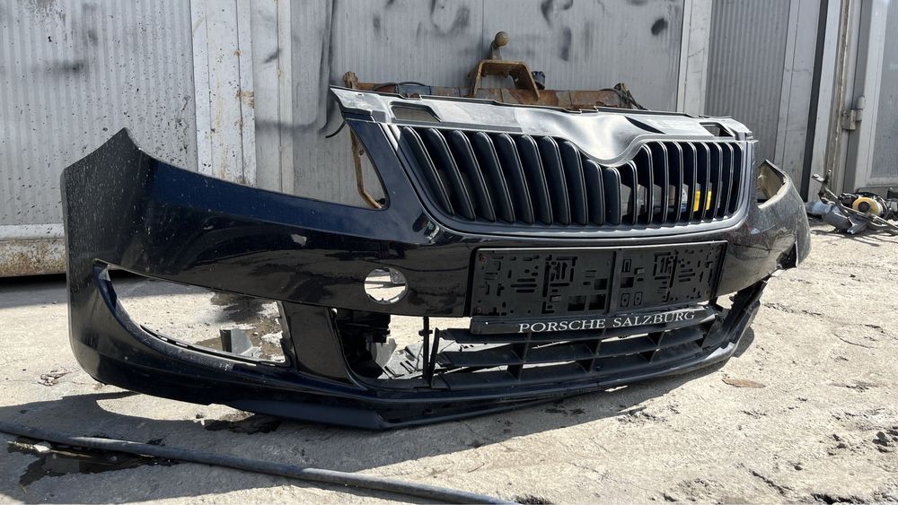 решетка Skoda Fabia 2 Roomster 2010-