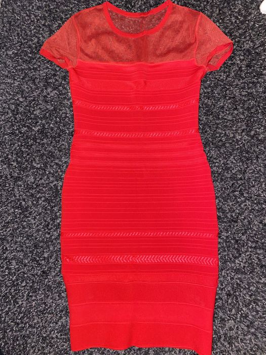 Бандажное платье