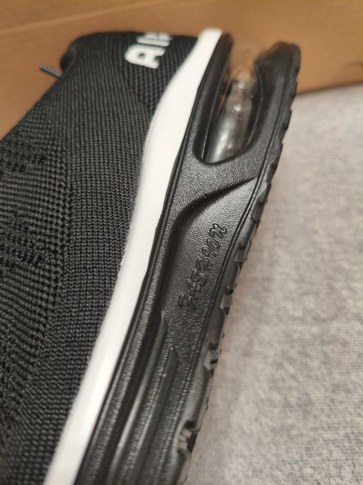 Adidași Axcone unisex – alb/negru, mărimea 40 noi in cutie