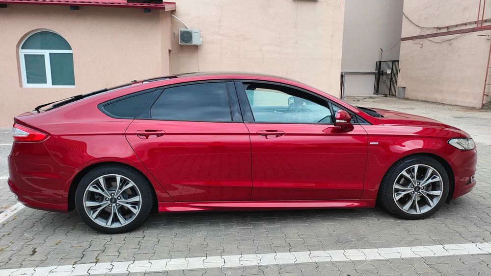 Ford Mondeo ST LINE 2.0TCDI Bi-turbo 210CP  Vând Ford Mondeo 2018, mașina personal
