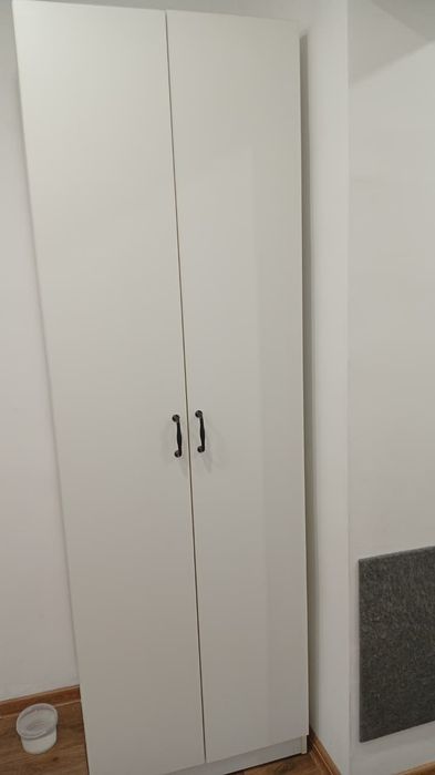 Прихожая, шкаф, зеркало, тумба