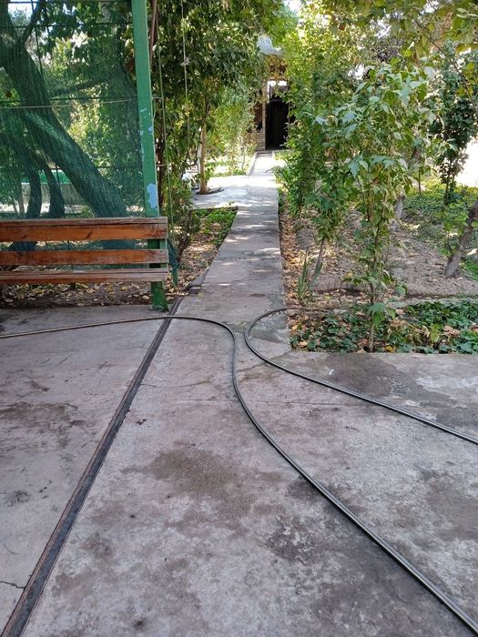 Продаётся участок земли 12 соток в Зангиотинском районе с двумя домами