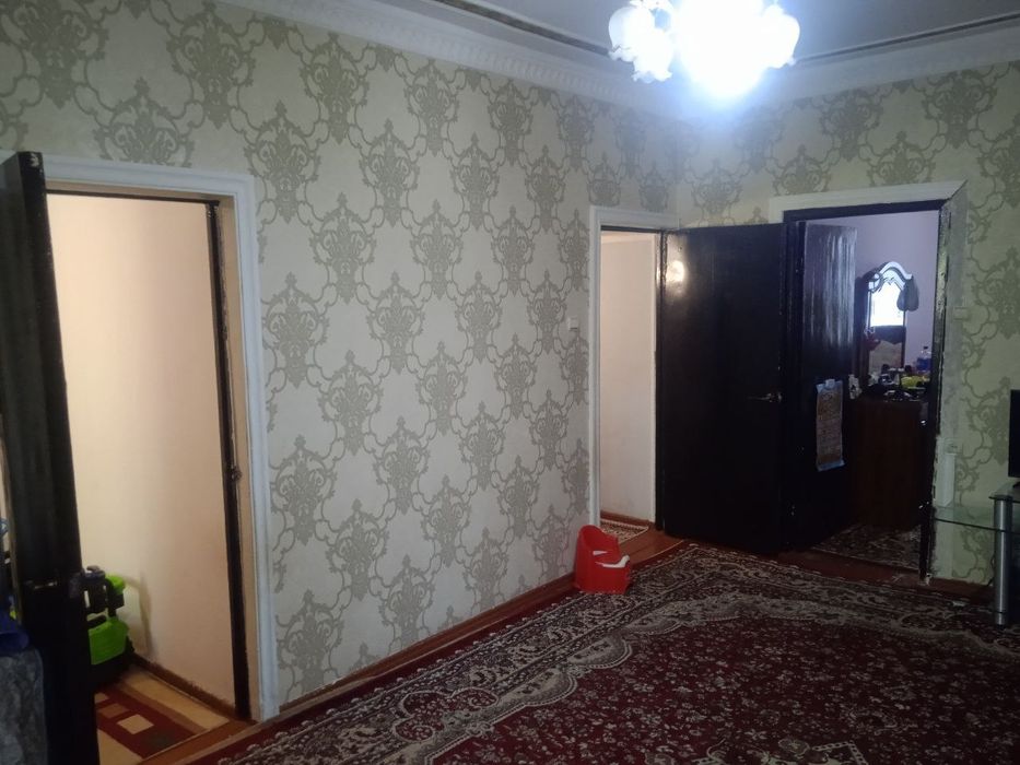 2xonali kvartira sotiladi