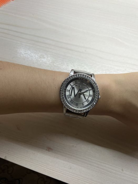 Часы  Mlchael kors