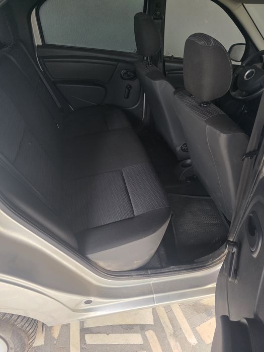 Logan 2012 km 109000 KM Motor 1.6 MPI 8 valve 90 CP EURO 5!!