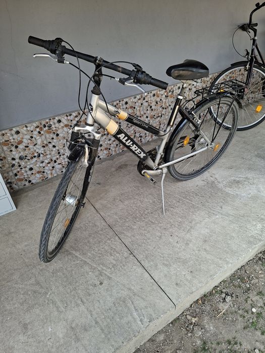 Bicicleta de vanzare