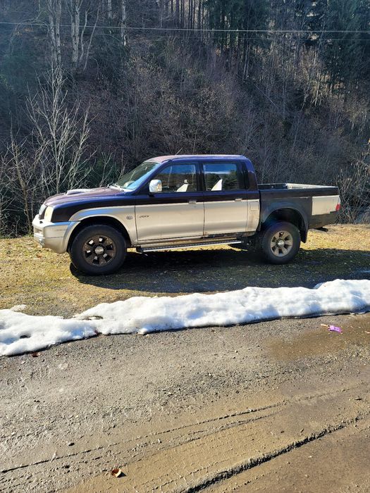 Vând sau dezmembrez Mitsubishi l200 motor 2.5 cutie manuala acte la zi