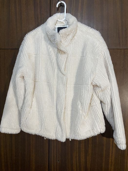 Дамско пухкаво яке