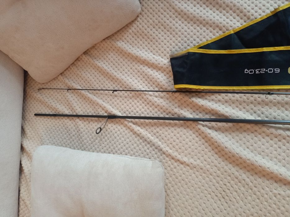 Продам спининг вместе с катушкой