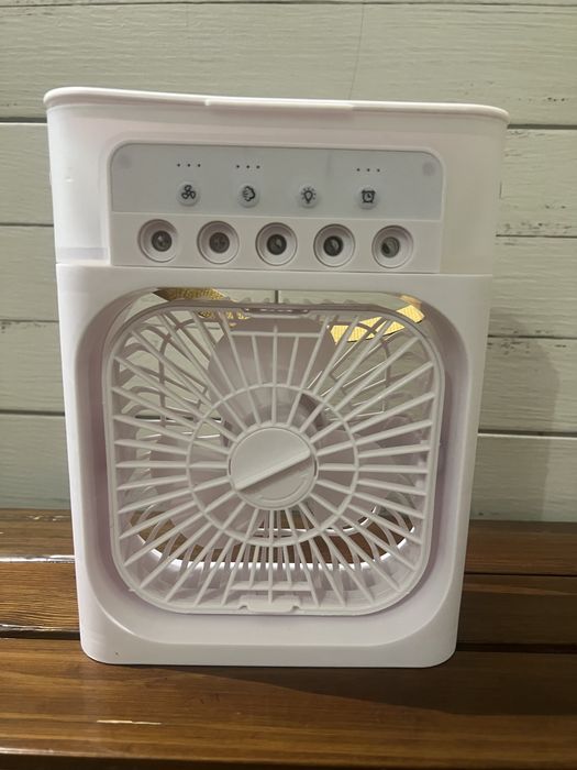 Вентилятор с водообрызгивателем