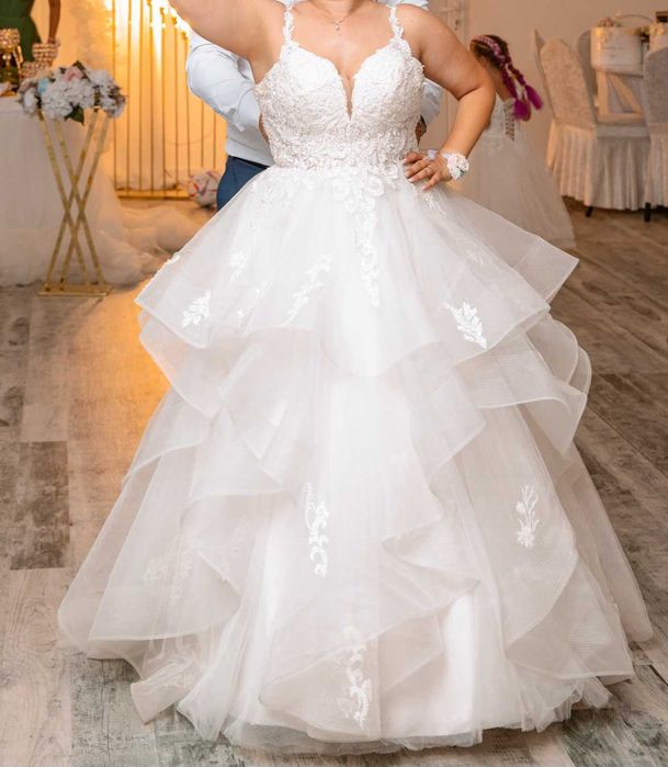 Булчинска рокля.