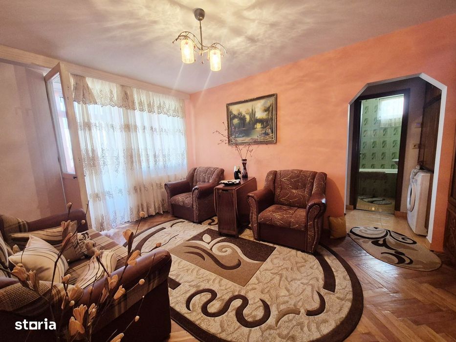 Apartament cu 2 camere, etaj 3, zona Darmanesti