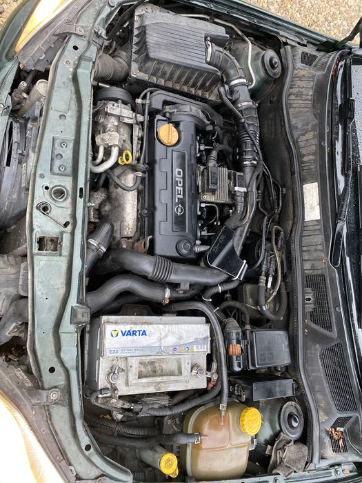 Usa Opel Astra G sedan