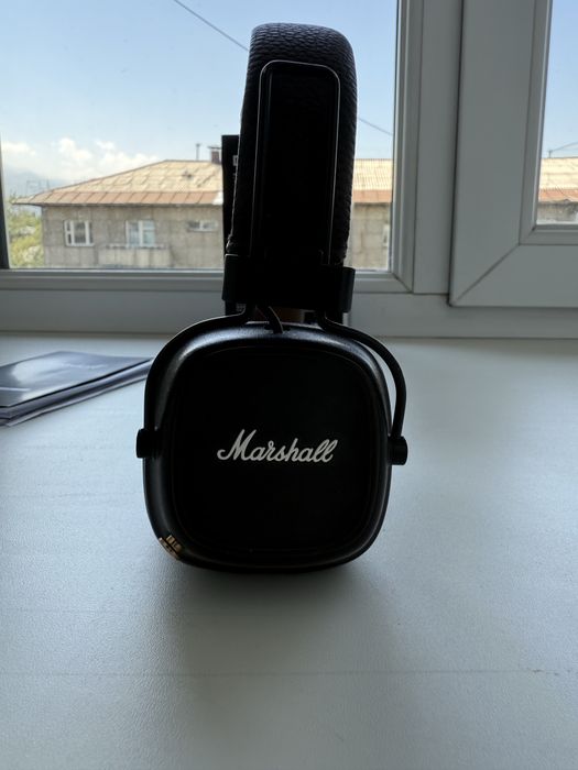 Оригинальные наушники Marshall коричневые