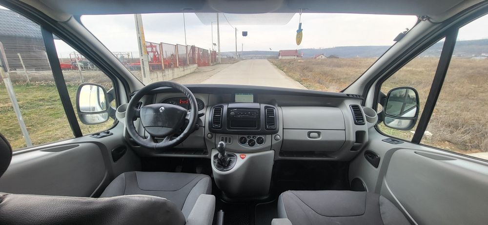 Renault Trafic dubla cabina