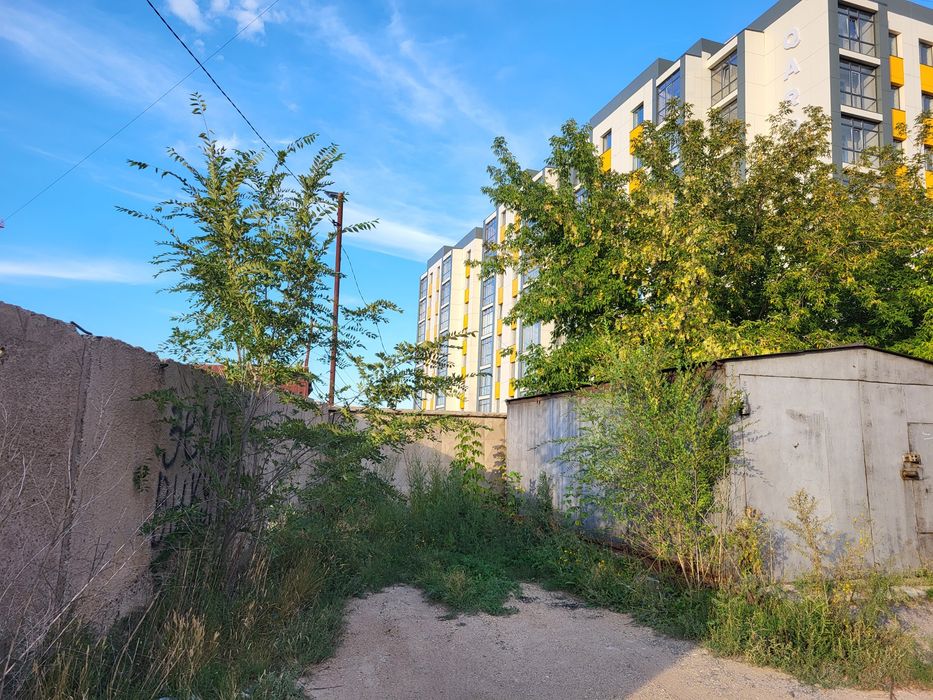 Земельный участок под гараж