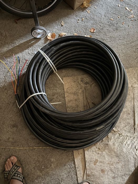 Кабель 10 -ти жильный.