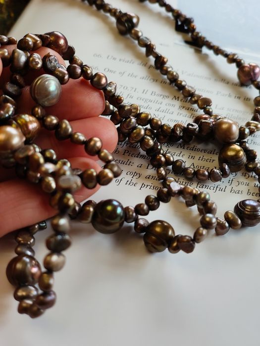 ДЪЛГО ретро колие / наниз от  истински барокови перли