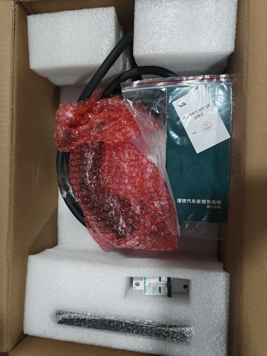 зарядка от Lixiang из комплекта original