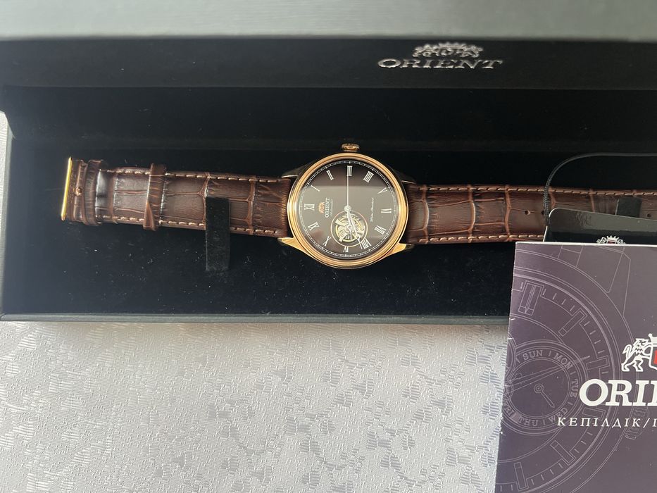 Срочно промам часы ORIENT