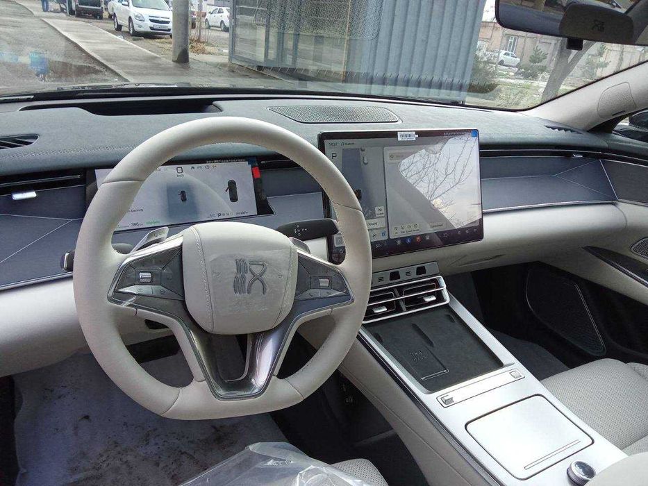 BYD Han 2025 — 5