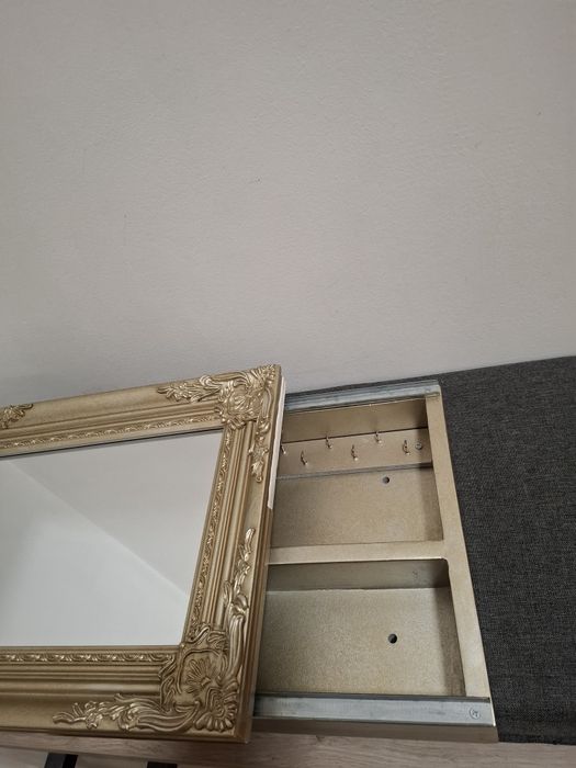 Vand cutie suport pentru chei, de perete, cu oglinda si rama ornament