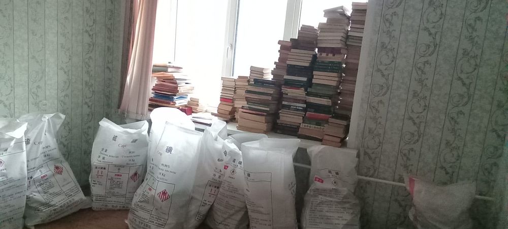 Отдам книги даром, самовывоз 12 октября, в 09:00.