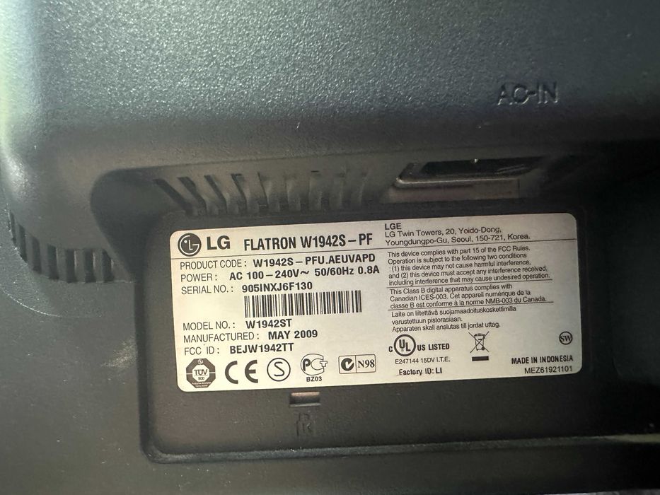 Монитор lg w1942s-pf