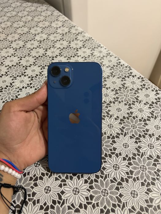 Iphone 13 blue..