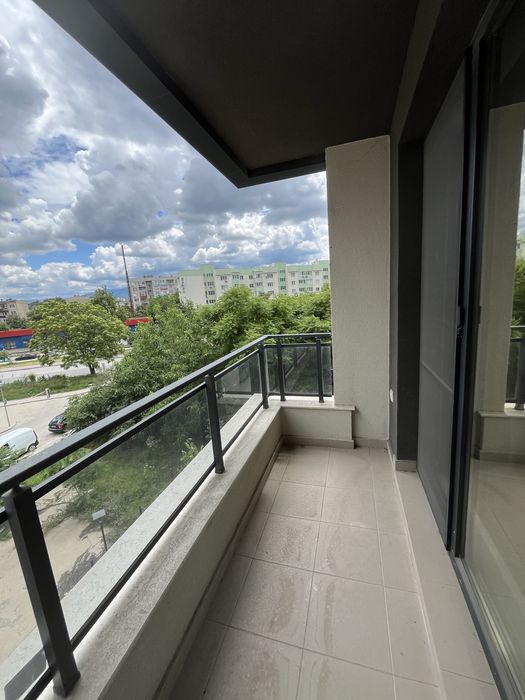 Продава се Тристаен апартамент в Пловдив, Христо Смирненски - 140 кв.м за 2500 €/кв.м - Снимка #13