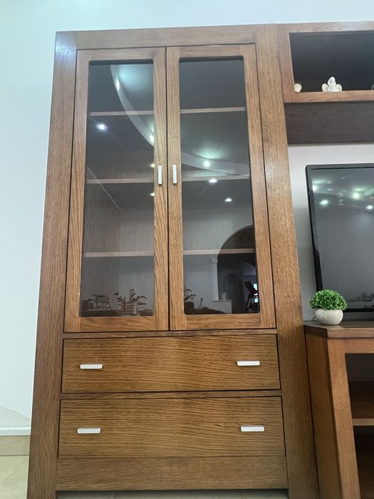 Vând mobila living in stare foarte buna- pret negociabil