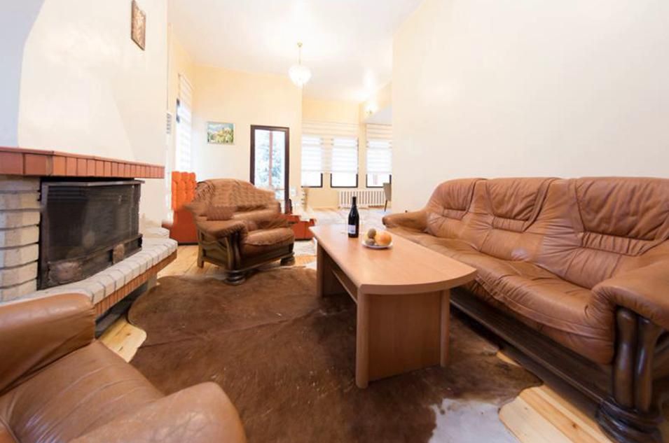 Дава се под наем Къща в София, Драгалевци - 300 кв.м за 5000 € - Снимка #3