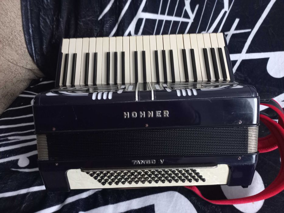 acordeon HOHNER 80 basi