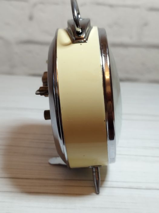 Ceas de masa mecanic vintage anii 70