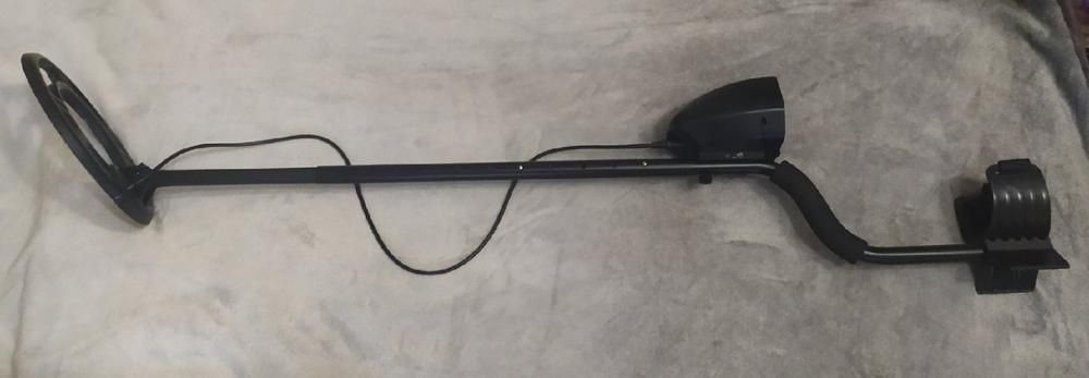 Металлоискатель новый