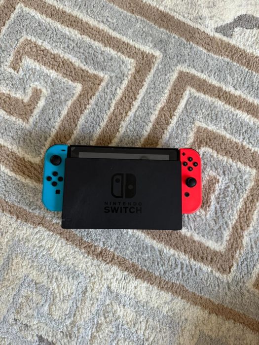 Продам nintendo switch 1