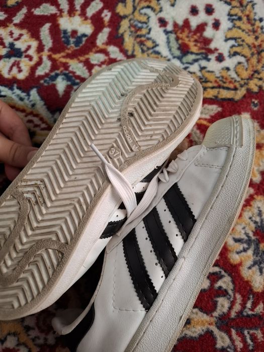 Adidași adidas originali