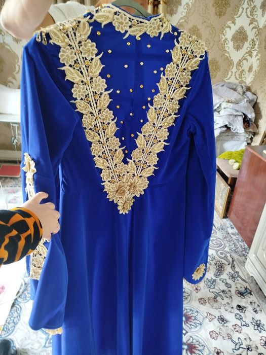 1 .2 kiyilgan yangi sifati zur hammasi 1 million  diademalari bn kompl