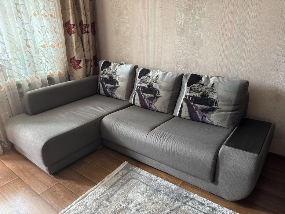 Продам угловой раскладной диван