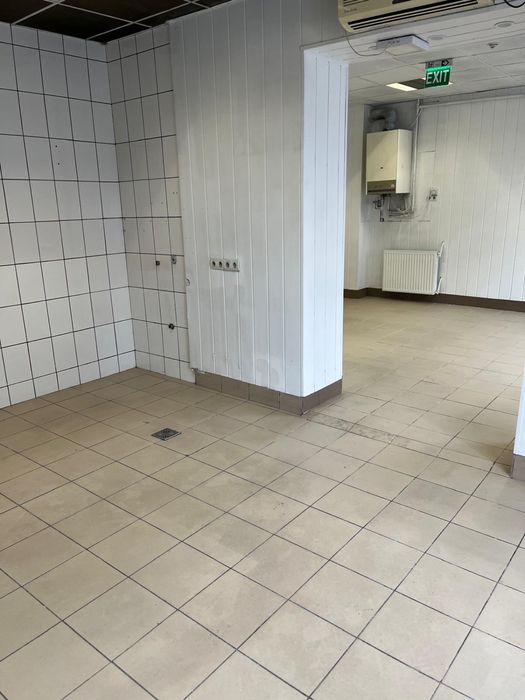 Închiriez spațiu comercial