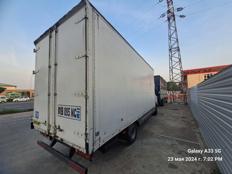 Sotiladi mers atego 17500$ azgina otib beriladi