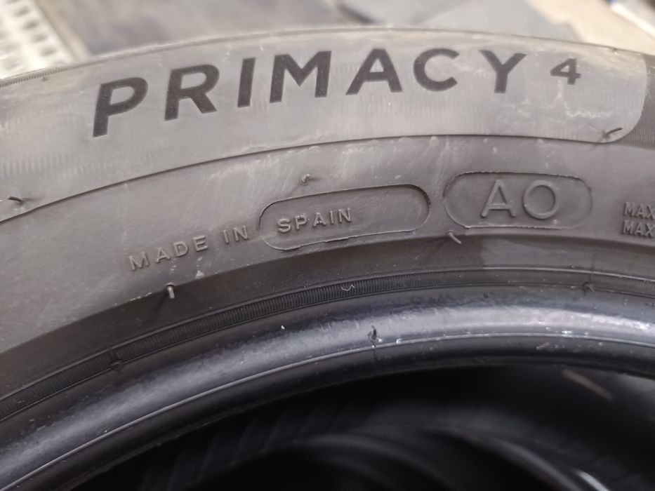 Michelin primacy 4!!! 235/55/18