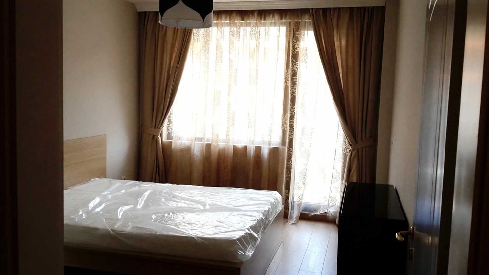 Дава се под наем Двустаен апартамент в София, Лозенец - 64 кв.м за 800 € - Снимка #2