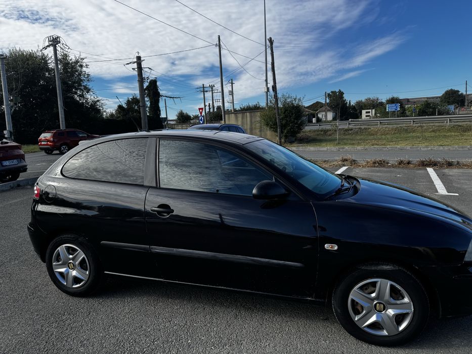 SEAT Ibiza 2004 — imagine 2
