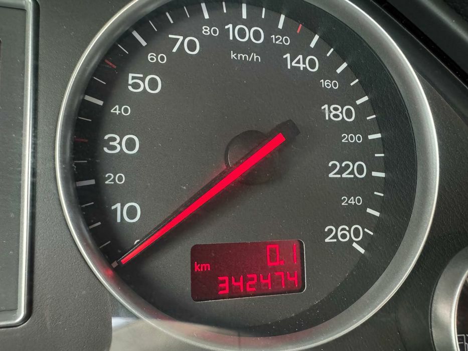 AUDI A4  1.9 Diesel 130 Cp