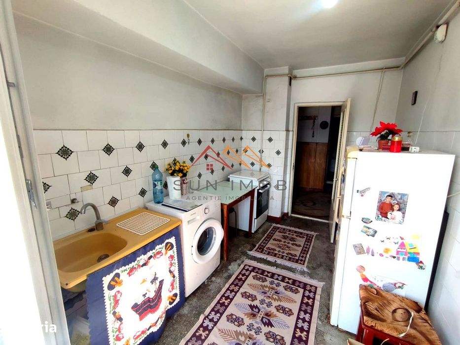 Apartament 2 Camere | Ultracentral | Decomandat | Câmpina